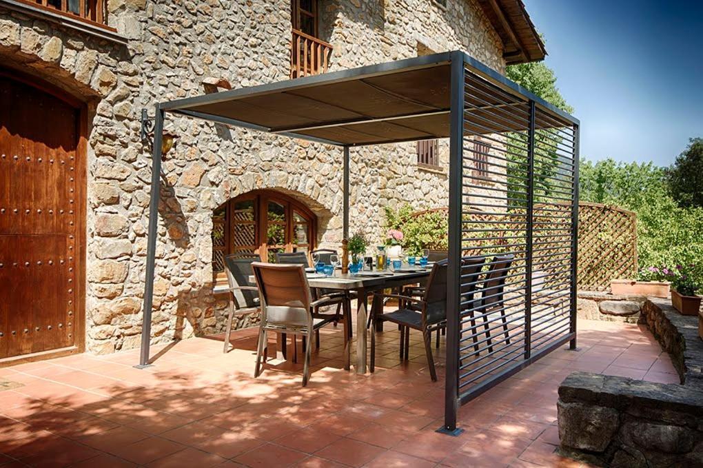 Can Cruanyes Sales de Llierca Ngoại thất bức ảnh